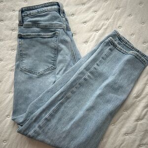 Old Navy Women's Straight Leg Jeans in Light Blue